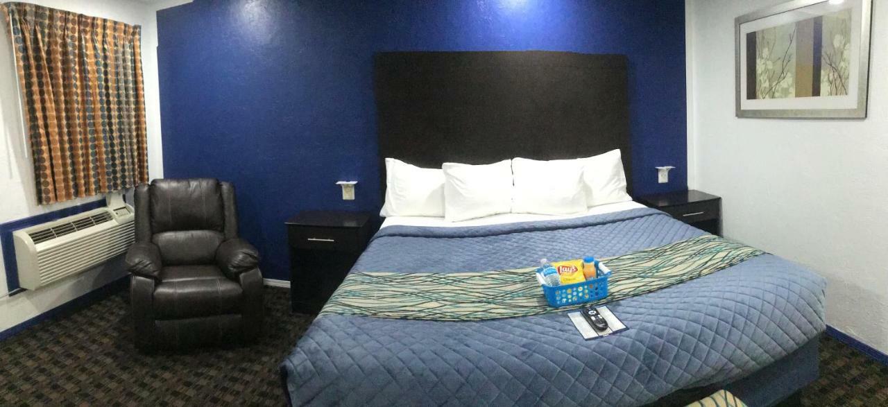 Budget Inn & Suites โอคลาโฮมาซิตี้ ภายนอก รูปภาพ