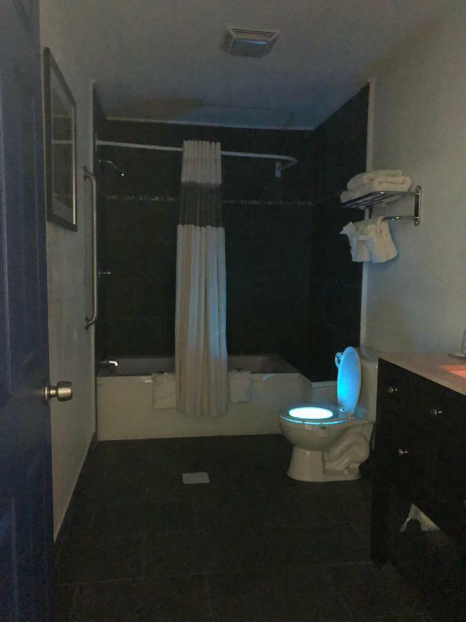 Budget Inn & Suites โอคลาโฮมาซิตี้ ภายนอก รูปภาพ